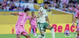 2018 日本一：福冈软银鹰击败广岛东洋鲤鱼，达成日本职棒两连霸