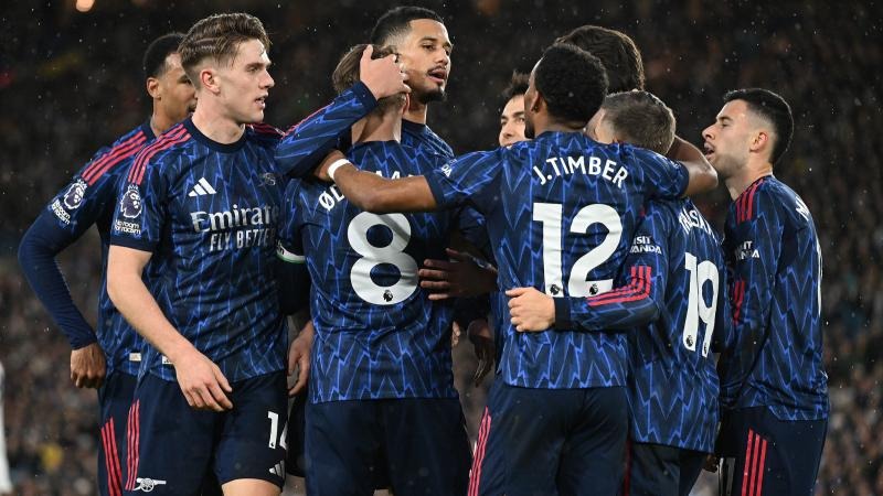 ＂文班&哈珀 互吹一下